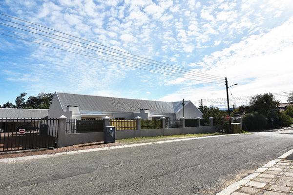 Property For Sale in Oudtshoorn, Oudtshoorn